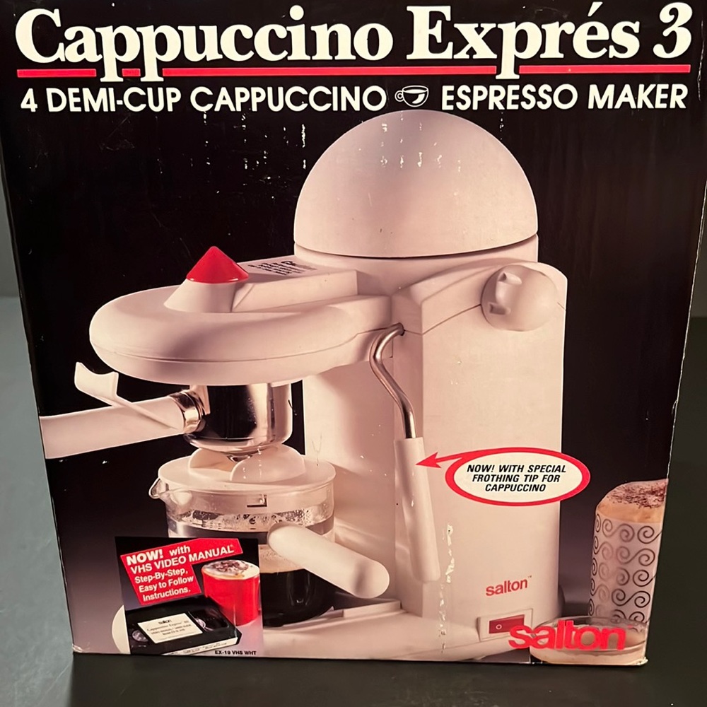Salton cappuccino espresso maker w/frothing tip & 5-pc demi cup set-NIB